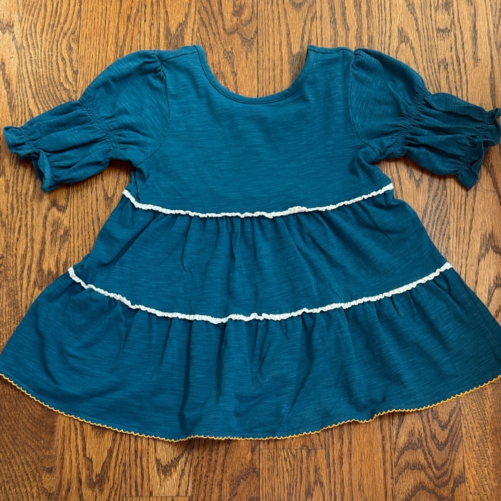Matilda Jane Vibrant Blue Top. Like New.